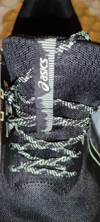Used Asics Gel-Sonoma 8 bike — image 8 of 8