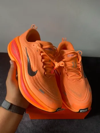 Used Nike Vomero Plus Run bike