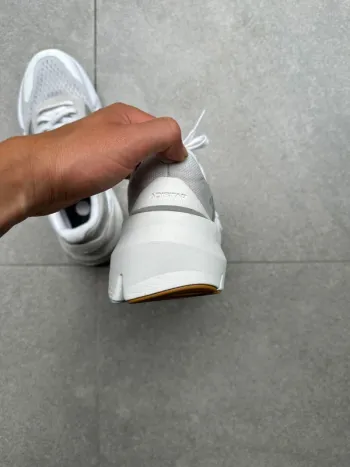 Gebrauchtes Adidas Laufschuh 43 bike — Bild 5 von 5