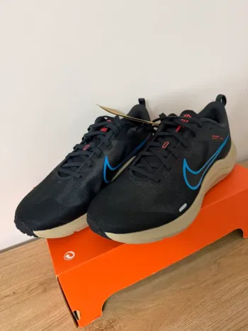 Tweedehands Nike Running bike — afbeelding 3 van 6