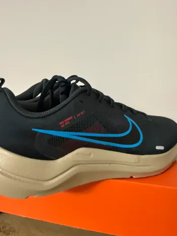 Tweedehands Nike Running bike — afbeelding 2 van 6
