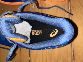 Used Orange Asics Sport Schuhe bike — image 4 of 9