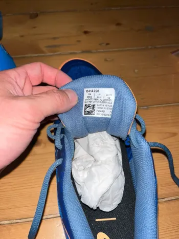 Used Orange Asics Sport Schuhe bike — image 8 of 9