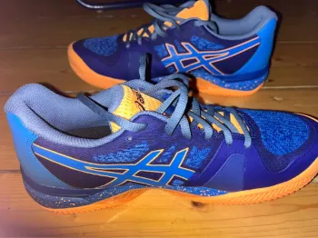 Used Orange Asics Sport Schuhe bike — image 5 of 9