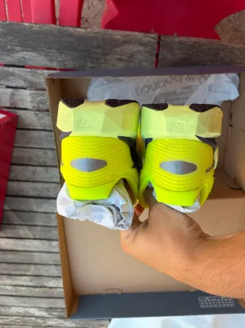 Used New Balance running shoes bike — image 3 of 12