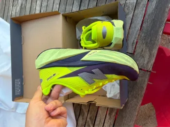 Used New Balance running shoes bike — image 11 of 12