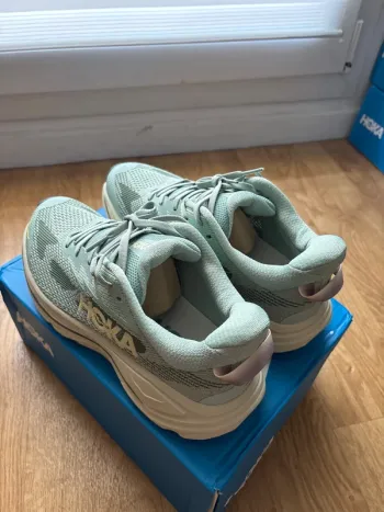 Hoka Challenger 8 bike de segunda mano — imagen 2 de 9