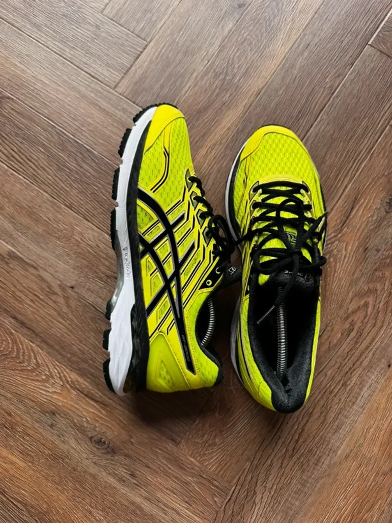 Used Asics Gel GT-2000 bike — image 7 of 8