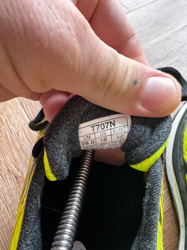 Used Asics Gel GT-2000 bike — image 6 of 8