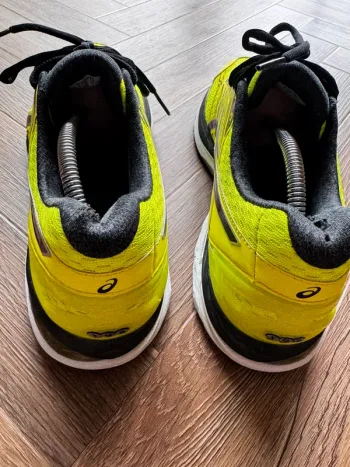 Used Asics Gel GT-2000 bike — image 8 of 8