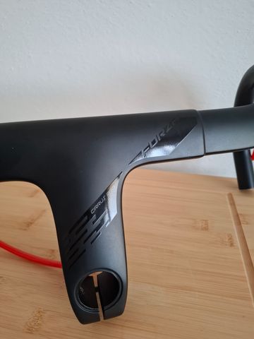 Gebrauchtes FORZA Cirrus Pro Integrated Handlebar bike — Bild 3 von 8
