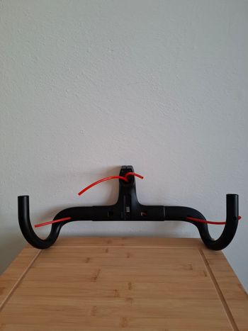 Brugt FORZA Cirrus Pro Integrated Handlebar bike — billede 4 af 8