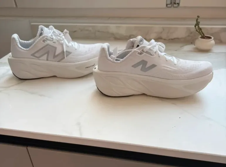 Gebrauchtes New Balance Fresh Foam X More V5 bike — Bild 3 von 4