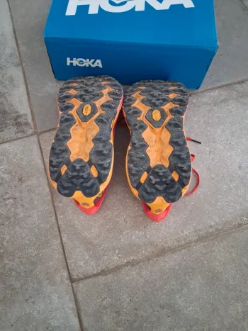 Hoka Speedgoat 5 bike usato — immagine 5 di 5