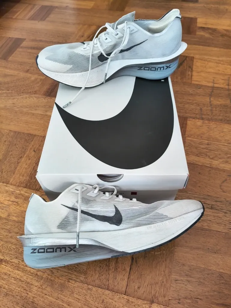 Nike Vaporfly bike d'occasion — image 5 sur 5