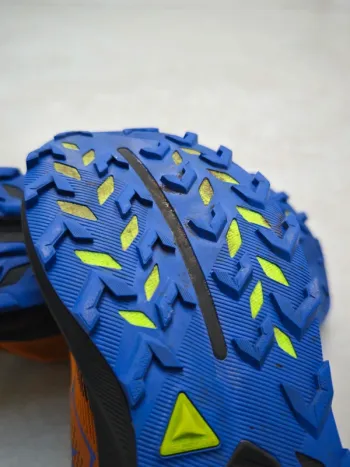 Asics Trabuco 14 bike d'occasion — image 7 sur 7