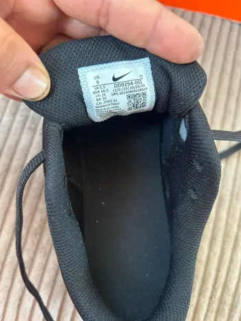 Tweedehands Nike Downshifter 12 bike — afbeelding 7 van 10