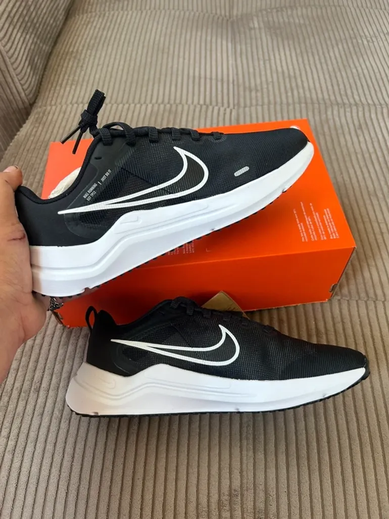 Tweedehands Nike Downshifter 12 bike — afbeelding 2 van 10