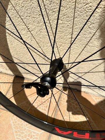 Campagnolo Bora Ultra Wheels bike usato — immagine 11 di 11