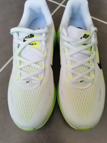 Gebrauchtes Nike Vomero 18 bike — Bild 3 von 11