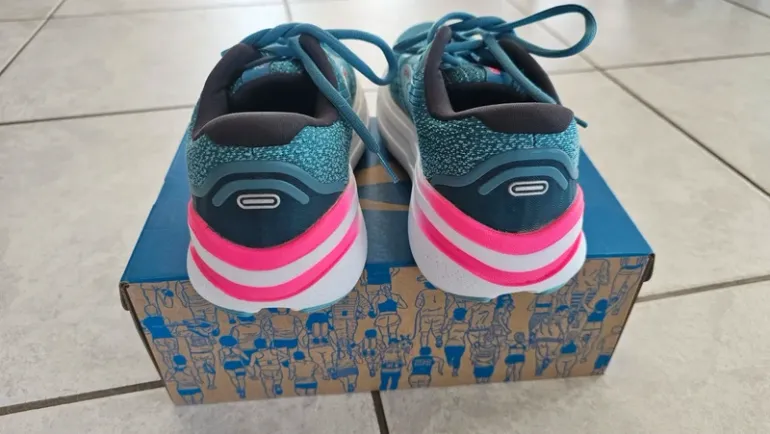 Gebrauchtes Brooks Running Shoes bike — Bild 6 von 8