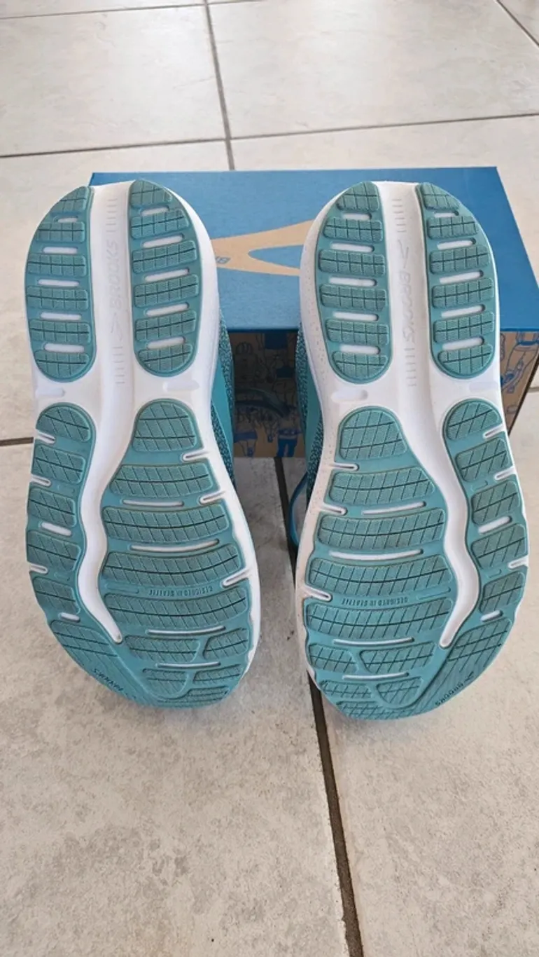 Gebrauchtes Brooks Running Shoes bike — Bild 4 von 8