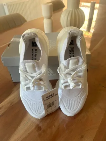 Gebrauchtes Adidas Ultraboost bike — Bild 2 von 5