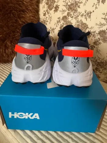 Hoka Speedgoat 7 bike de segunda mano — imagen 6 de 9