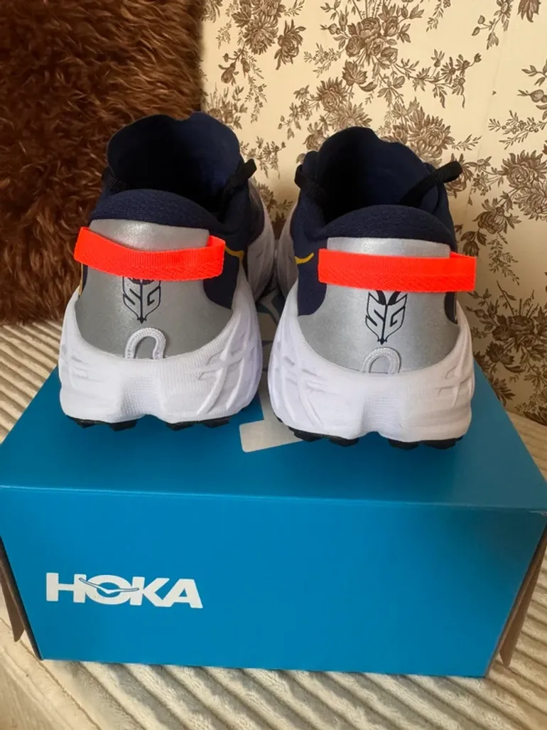 Hoka Speedgoat 7 bike de segunda mano — imagen 6 de 9