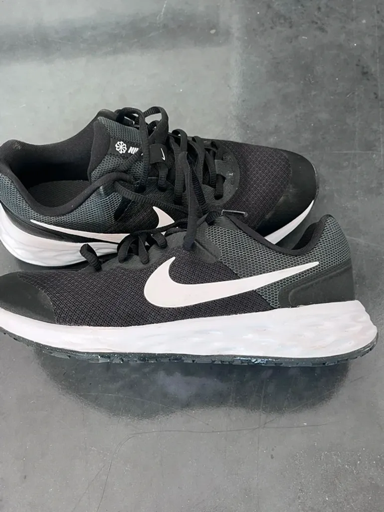 Gebrauchtes Nike Running Shoes bike — Bild 2 von 5