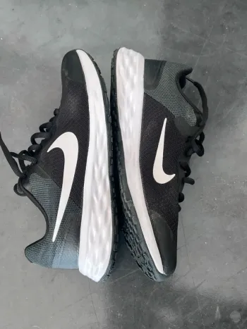 Gebrauchtes Nike Running Shoes bike