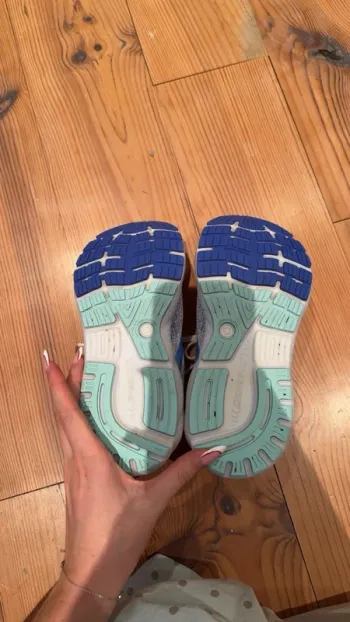 Gebrauchtes Brooks Running Shoes bike — Bild 4 von 6