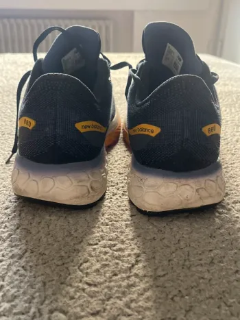 Used New Balance Scarpa running bike — image 3 of 4