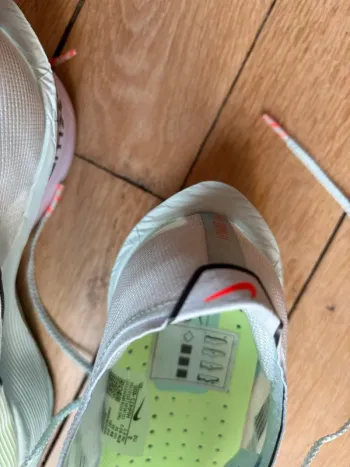 Gebrauchtes Nike Vaporfly 4 bike — Bild 10 von 10