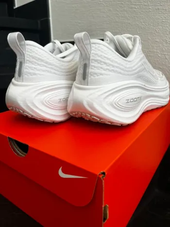 Gebrauchtes Nike Vomero Plus bike — Bild 2 von 7