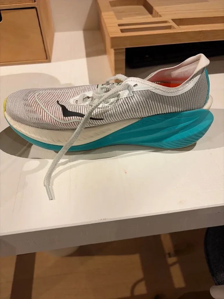 Hoka Mach X2 bike d'occasion — image 2 sur 6
