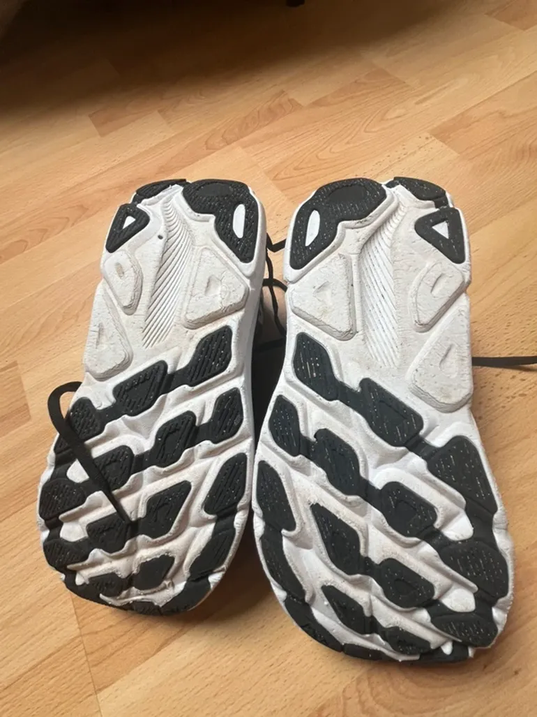 Gebrauchtes Hoka Clifton 9 bike — Bild 9 von 11