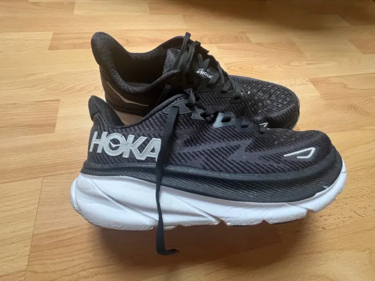 Gebrauchtes Hoka Clifton 9 bike — Bild 2 von 11