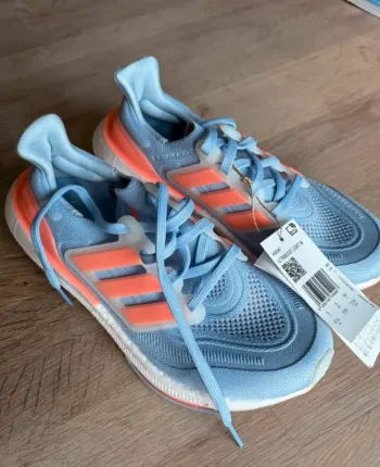Adidas Ultraboost Light bike d'occasion