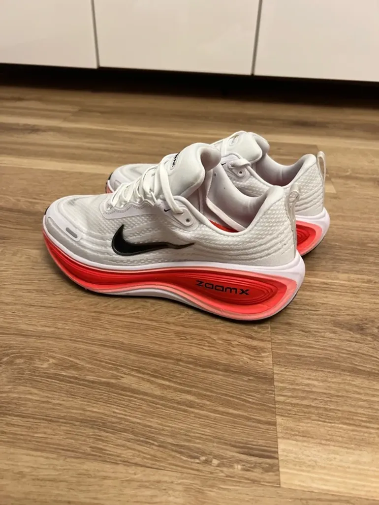 Gebrauchtes Nike Zoom Vomero Plus 39 bike — Bild 2 von 4