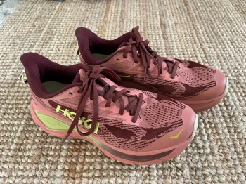Hoka Challenger 8 bike de segunda mano