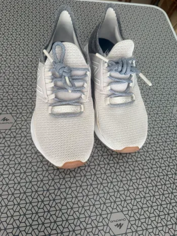 New Balance Fresh Foam bike d'occasion — image 5 sur 5