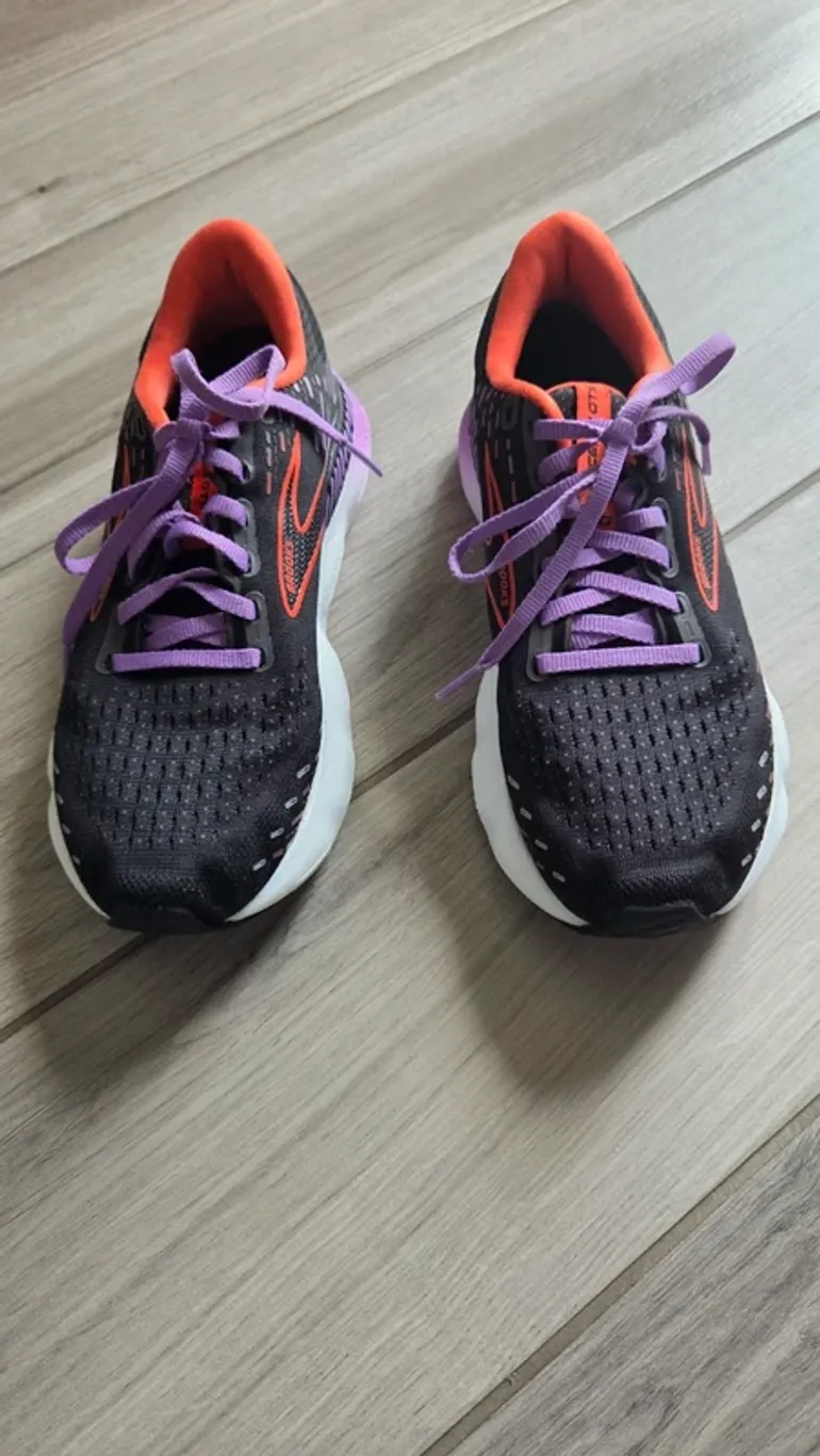 Used Brooks Glycerin 20 bike — image 3 of 7