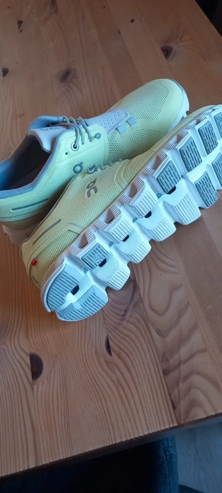 Gebrauchtes On Running Cloud bike — Bild 3 von 7