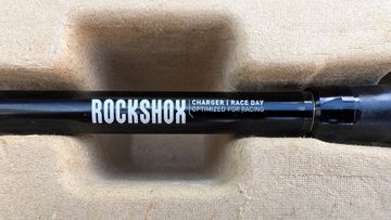 Gebrauchtes RockShox SID Race Day Damper Upgrade Kit 2023 bike — Bild 4 von 4