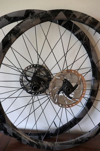 Used Syncros Carbon Wheelset bike — image 4 of 5