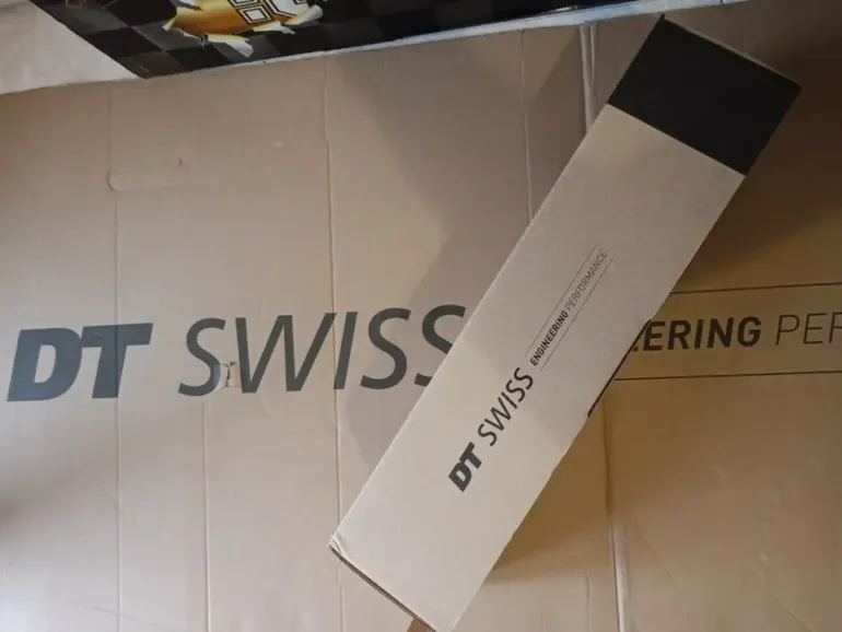 Brugt Dt Swiss D232 Dropper Post 2026 bike — billede 4 af 12