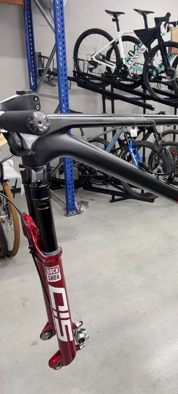 Gebrauchtes RockShox SID Fork 2025 bike — Bild 4 von 4