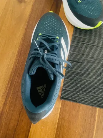 Gebrauchtes Adidas Turnschuhe bike — Bild 3 von 4