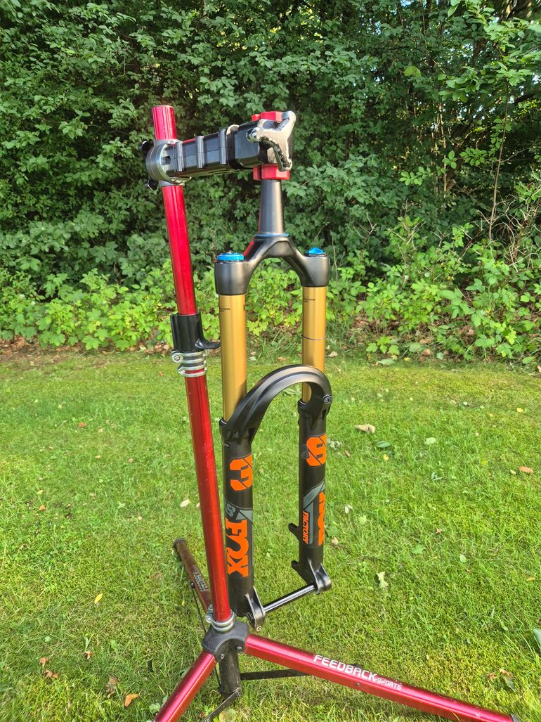 Brugt Fox 38 Factory Fork 2024 bike — billede 2 af 5